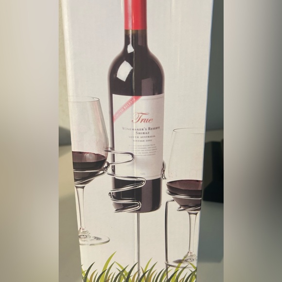 NIB Picnic Stix wine bottle and glass holders. - Picture 6 of 8